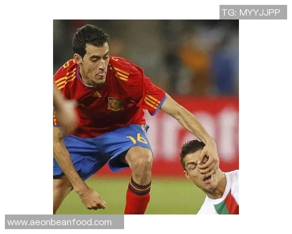 当足球巨星认真不起来场上爆笑瞬间合集